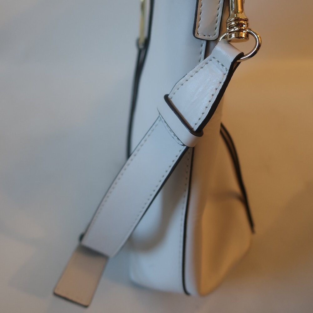 Womens Gianni Chiarini Firenze White Leather Hobo Shoulder Handbag * - Picture 7 of 16